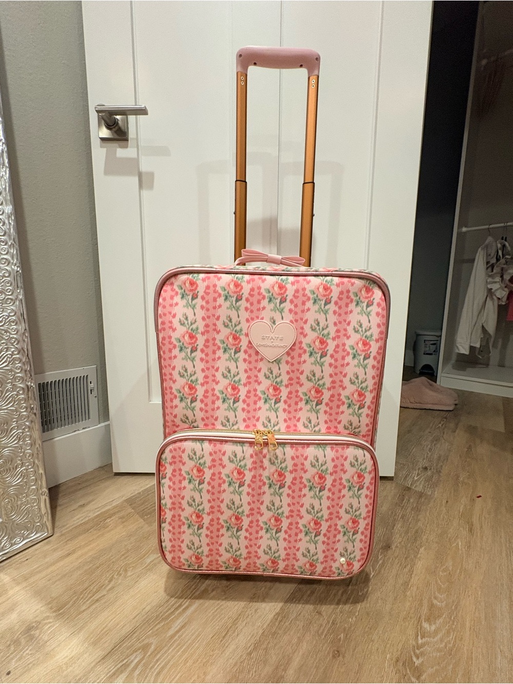 STATE X LOVESHACKFANCY 4-Wheel Carry On Suitcase in Blooming Heirloom